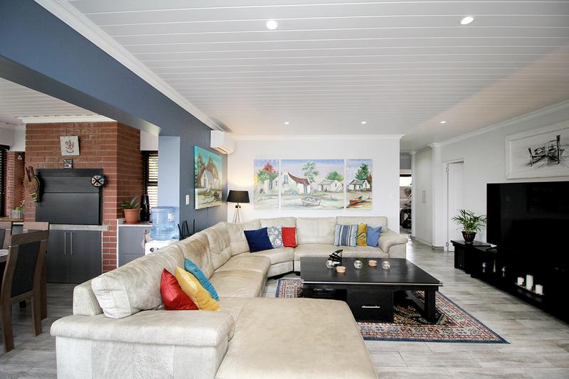3 Bedroom Property for Sale in Tergniet Western Cape